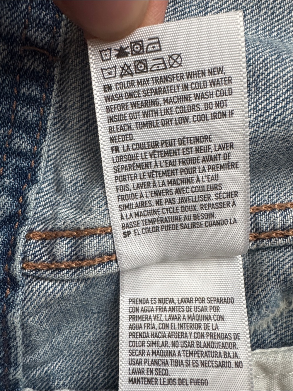 American Eagle Distressed Light Wash Denim Vest - Picture 7 of 8